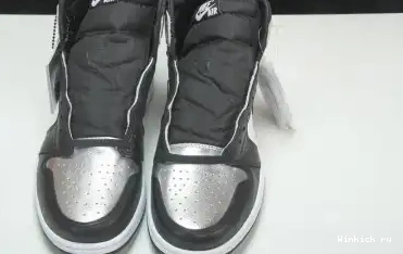 “SILVER BOX) AIR JORDAN 1 (RED WMNS TOE” HIGH OG 0617